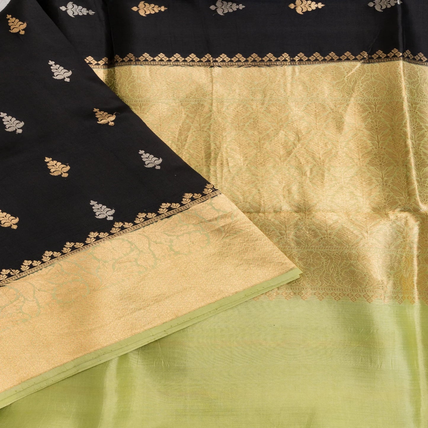 Benarasi Mango Silk Saree in Black & Pista Green | Rumani Dhaage