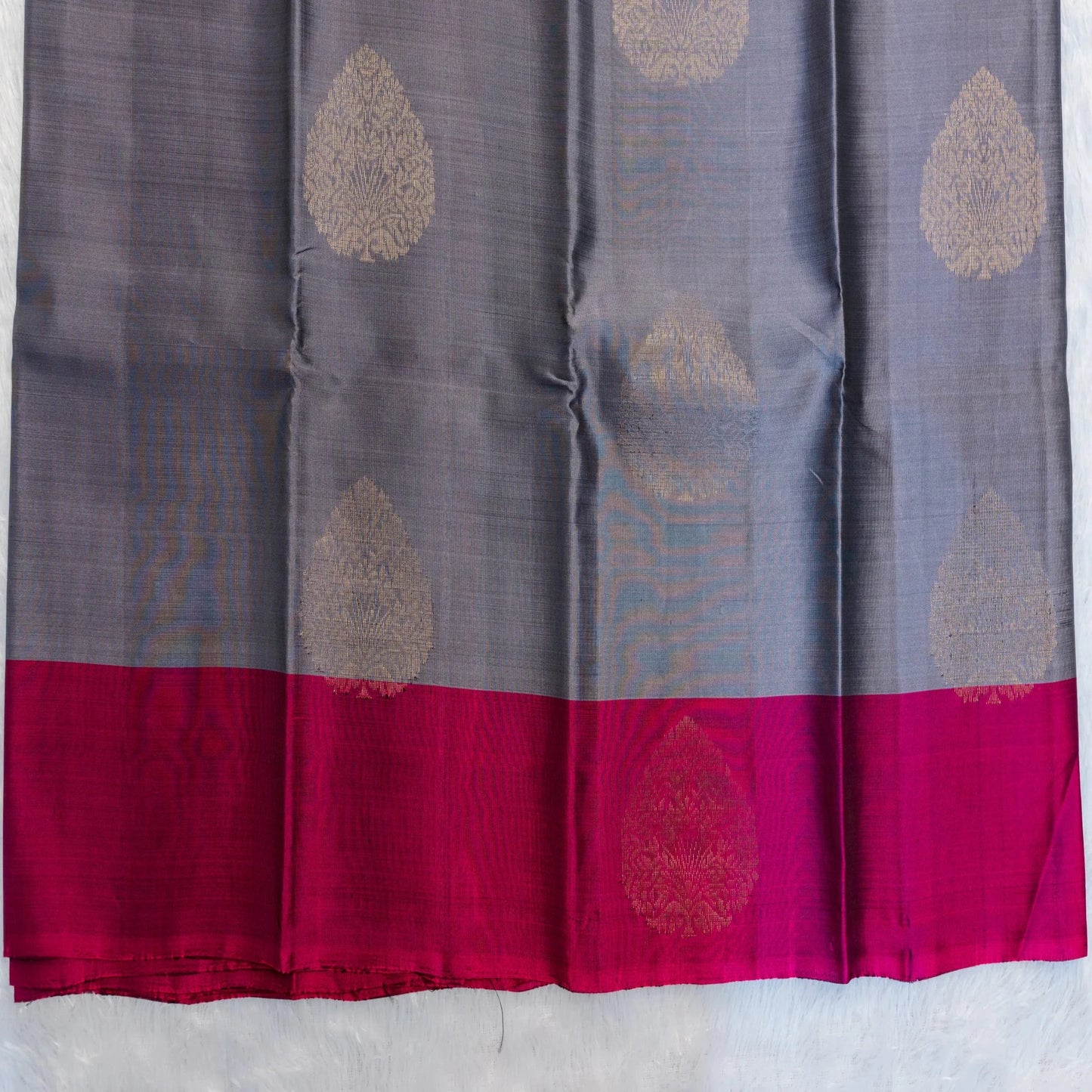 South Soft Silk Saree in Grey & Maroon | Rumani Dhaage