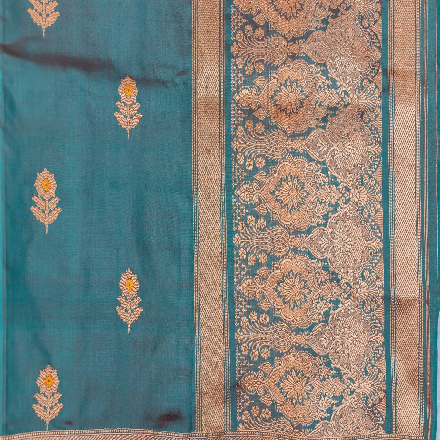 Benarasi Katan Silk Saree in Green | Rumani Dhaage