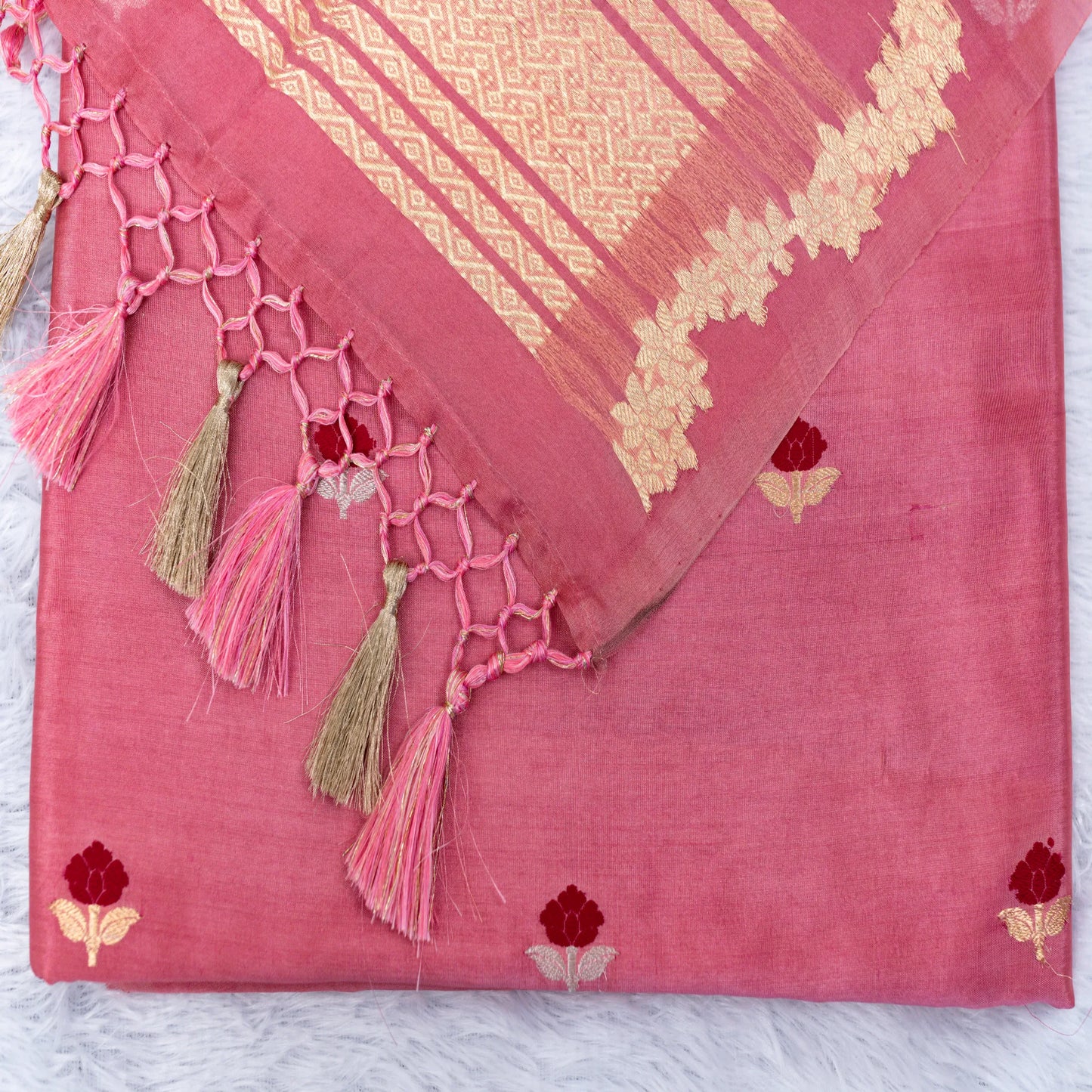 Benarasi Katan Silk Suit Set in Pink | Rumani Dhaage